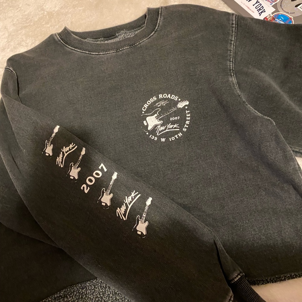 Brandy Melville Long Sleeve Graphic Sweater
